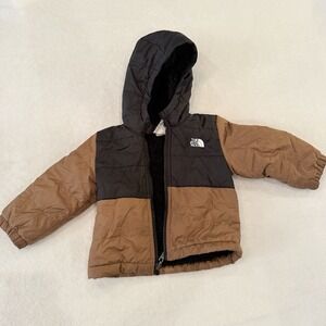 The North Face Kids Two-Tone Black and Brown Hooded Puffer Jacket